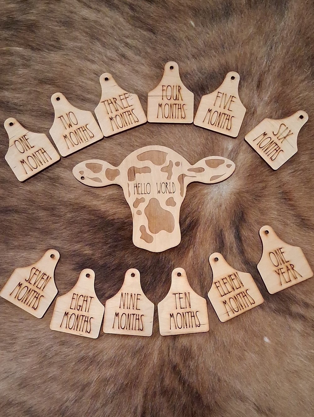 Wooden Baby Milestone Cow Head + Monthly Tags - Natural Wood